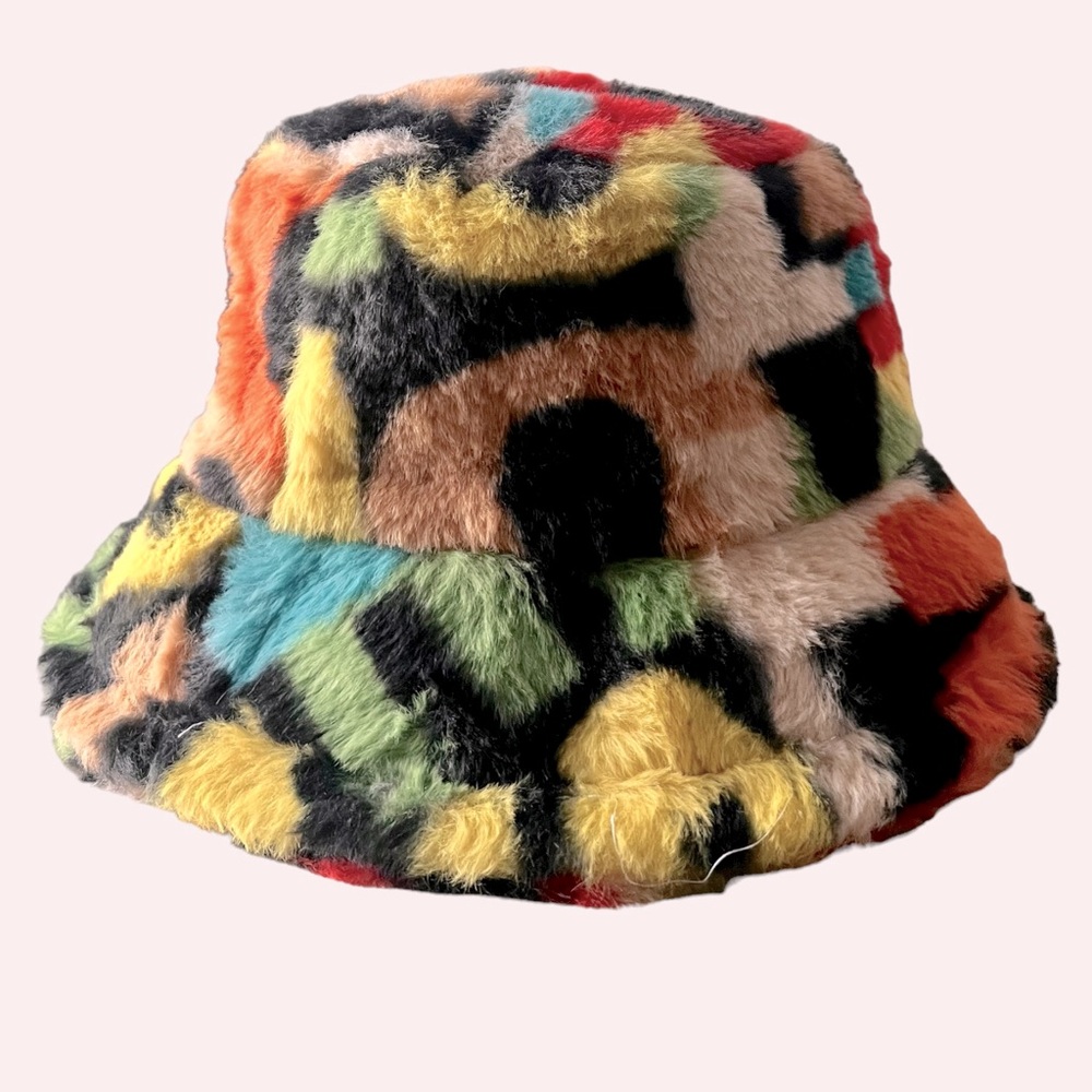 Alphabet Multicolour Faux Fur Bucket Hat Plush Material Animal Print